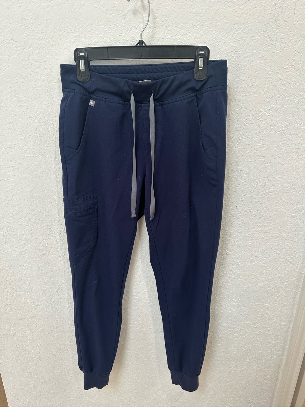 Figs Men's Navy Drawcord Joggers